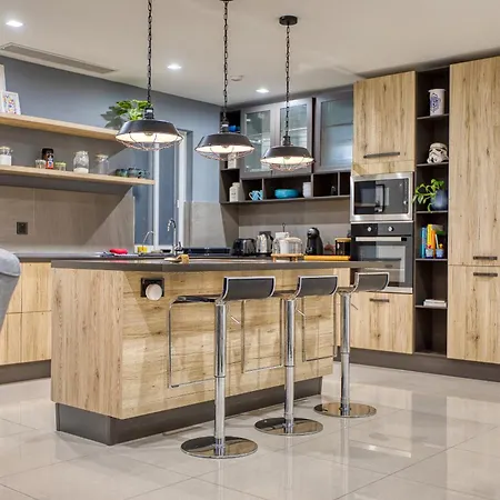 Lejlighed Luxury & Spacious 2 Bedroom With Balcony Rgat1-1 Is-Swieqi