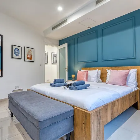 Apartamento Luxury & Spacious 2 Bedroom With Balcony Rgat1-1