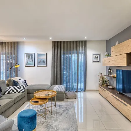 Luxury & Spacious 2 Bedroom With Balcony Rgat1-1 Is-Swieqi