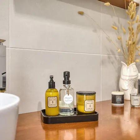 Luxury & Spacious 2 Bedroom With Balcony Rgat1-1 *