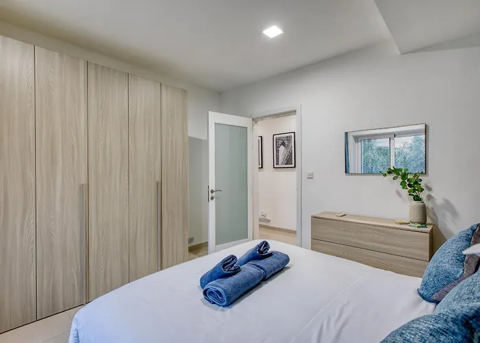 Appartement Luxury & Spacious 2 Bedroom With Balcony Rgat1-1 Is-Swieqi