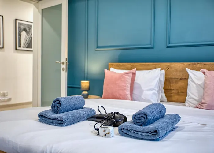 Appartement Luxury & Spacious 2 Bedroom With Balcony Rgat1-1